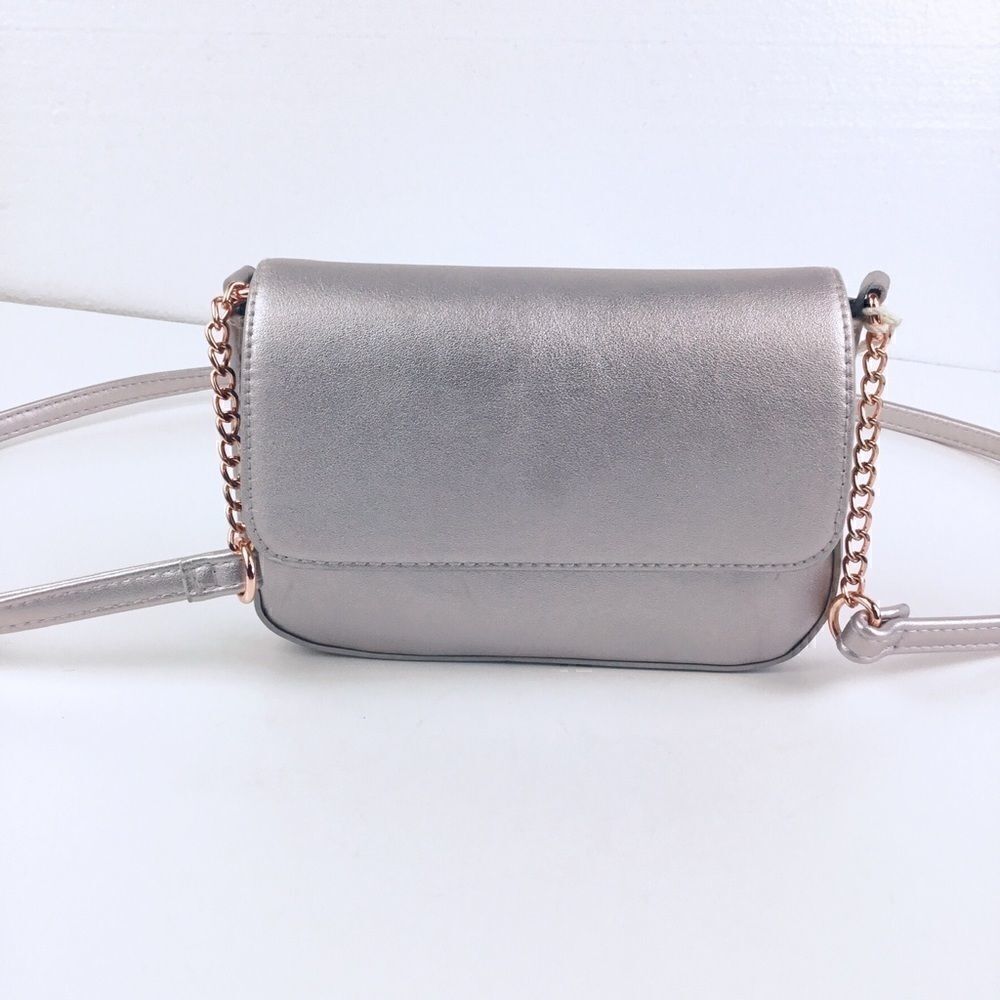 Mossimo Purse Crossbody Shiny Pale Pink Rose Gold Magnetic Closure